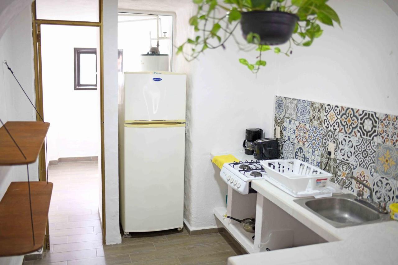 Petit Hotel Pilitas (Adults Only) Puerto Vallarta Bagian luar foto