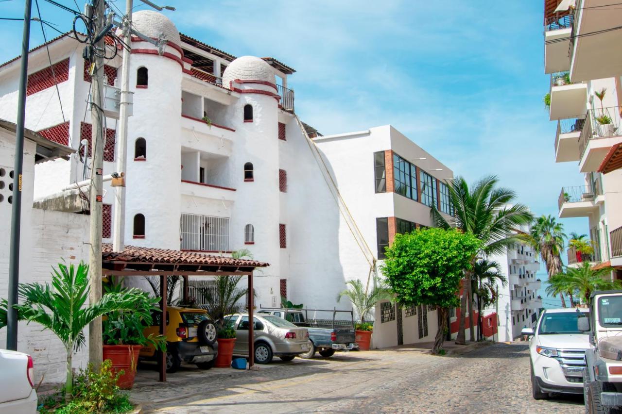 Petit Hotel Pilitas (Adults Only) Puerto Vallarta Bagian luar foto