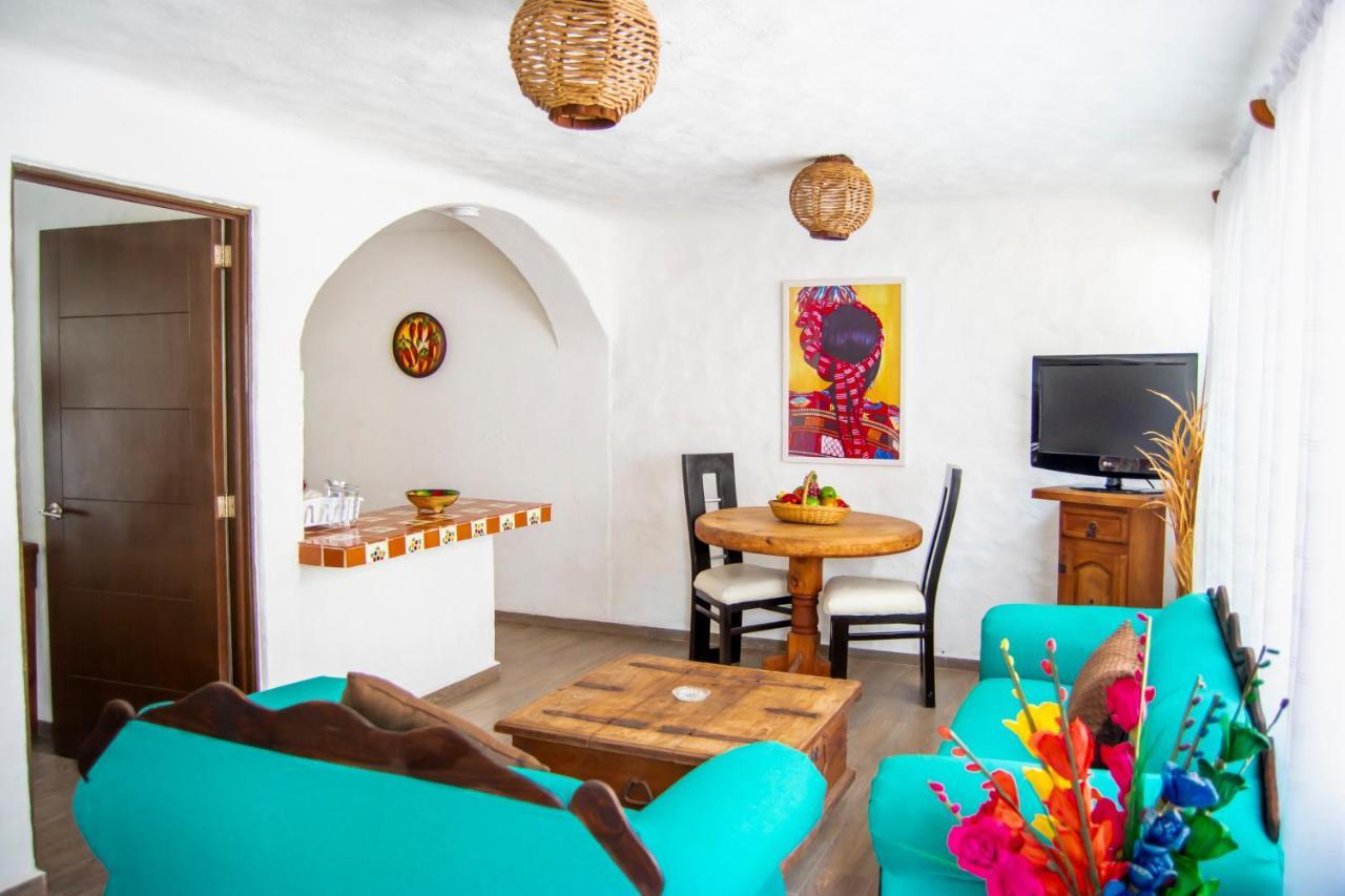 Petit Hotel Pilitas (Adults Only) Puerto Vallarta Bagian luar foto