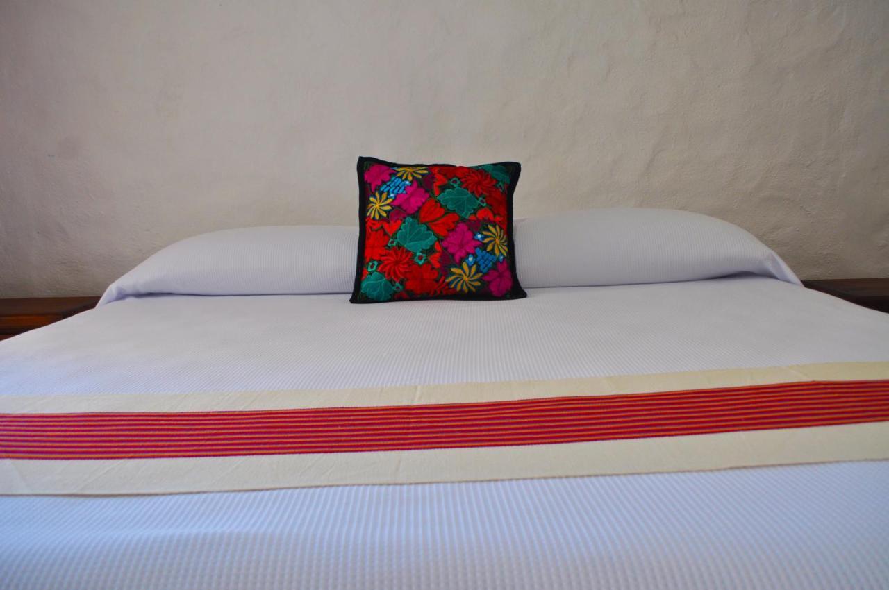 Petit Hotel Pilitas (Adults Only) Puerto Vallarta Bagian luar foto